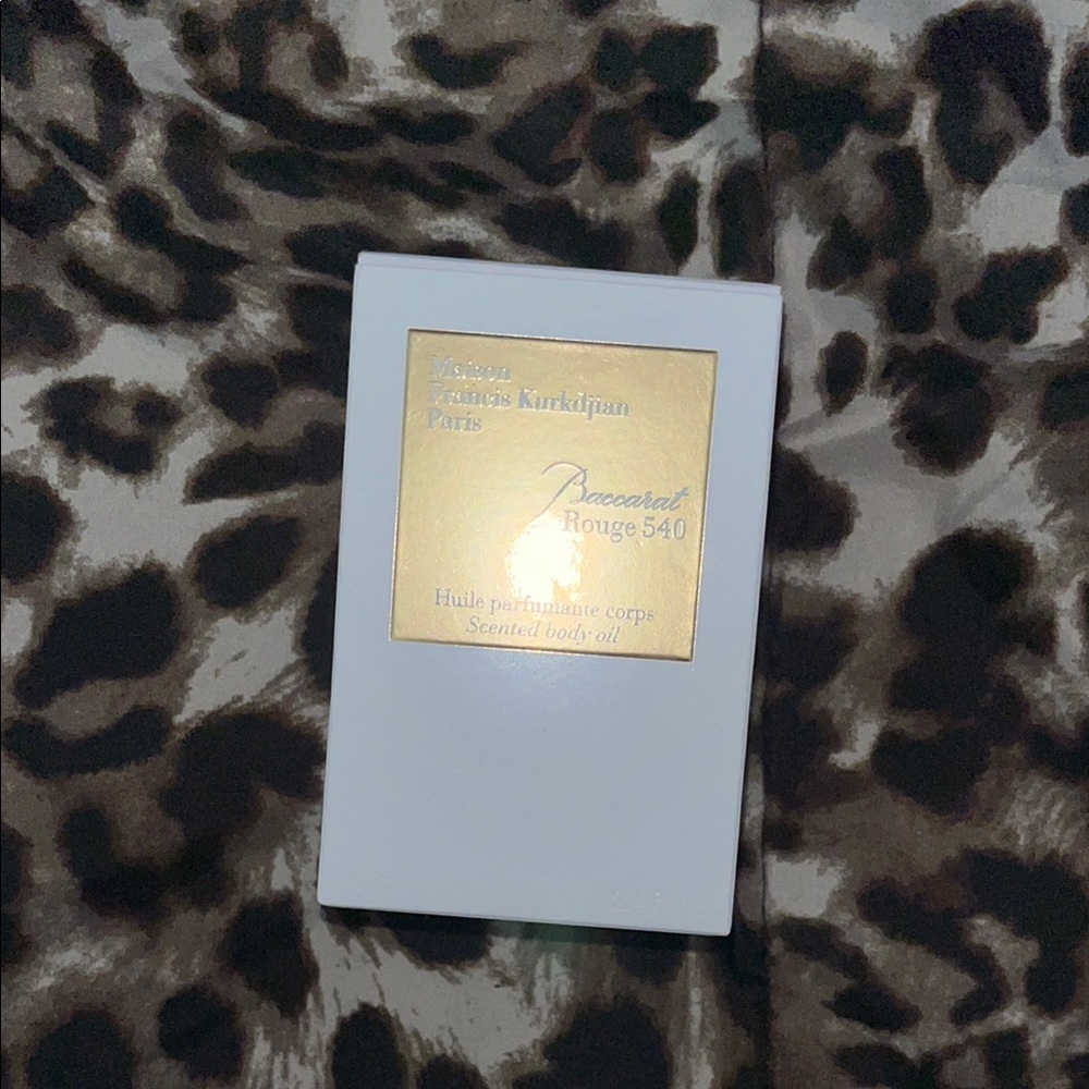 Maison Francis Kurkdjian Baccarat Rouge 540 Body Oil in White and Gold